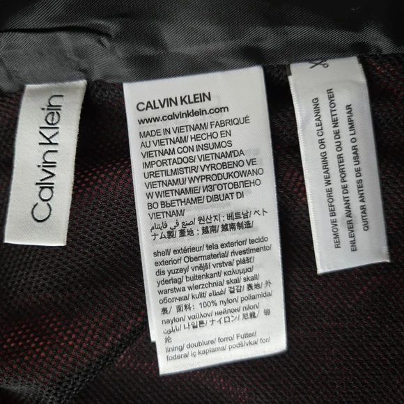 Calvin Klein Red medium packable shell jacket - Picture 5 of 5